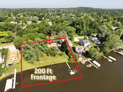 4757 Riverside, Waterford, WI 53185