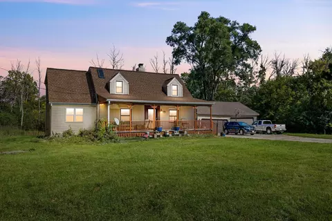 7252 N Granville, Milwaukee, WI 53224