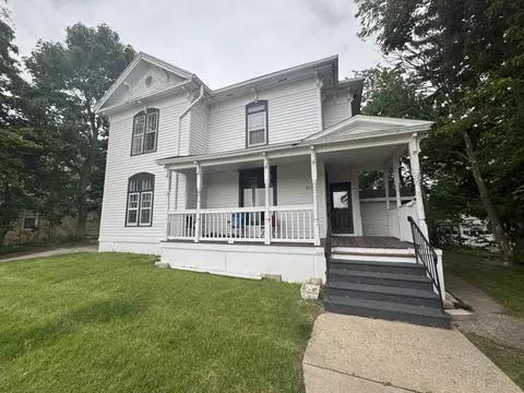 824 W Conger, Whitewater, WI 53190
