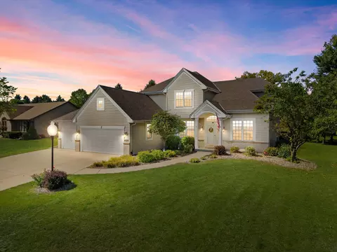 1216 Wegner, Mukwonago, WI 53149
