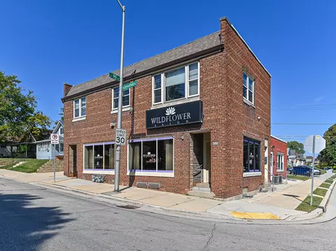 9000 W Greenfield, West Allis, WI 53214