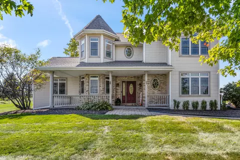 8969 Deer Run, Wayne, WI 53002