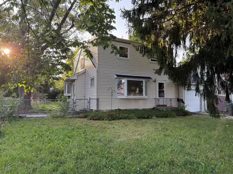 3555 S 87th, Milwaukee, WI 53228