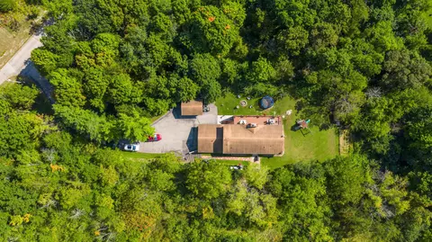 N3049 B & B, Osceola, WI 53010