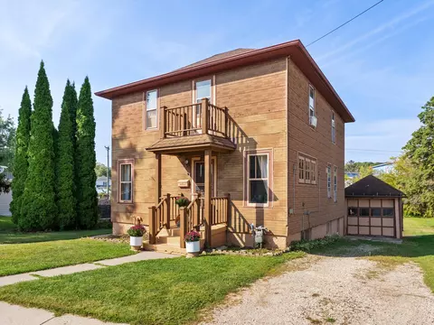418 Middle, Plymouth, WI 53073