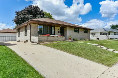 6171 S Kirkwood, Cudahy, WI 53110