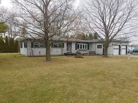 3320 Polk, Dover, WI 53139 photo 1