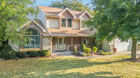 w2194 Maple Heights Drive, Charlestown, WI 53014