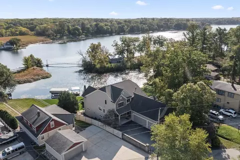6507 Willow, Waterford, WI 53185