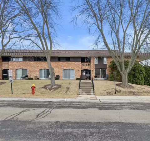 4155 W Rivers Edge #24, Brown Deer, WI 53209