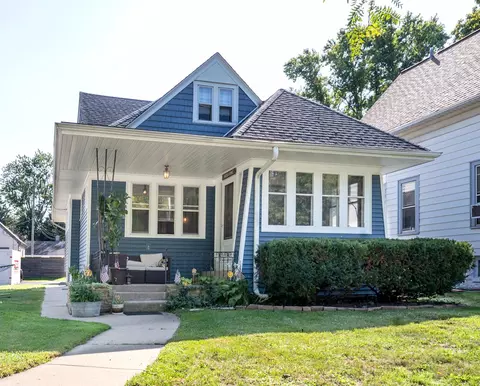 4119 S Whitnall, Milwaukee, WI 53207