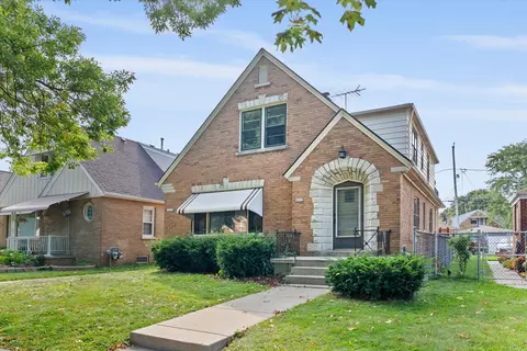 3557 S 14th, Milwaukee, WI 53221