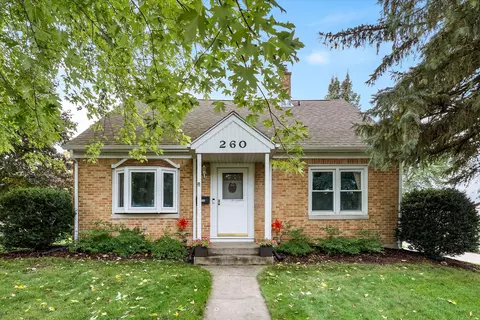 260 S Silverbrook, West Bend, WI 53095
