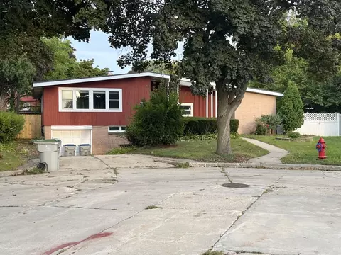 10063 W Grantosa, Milwaukee, WI 53222