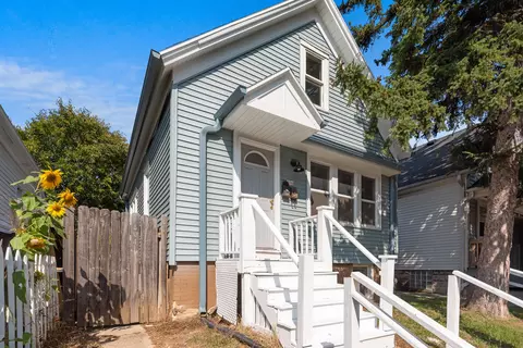 606 E Locust, Milwaukee, WI 53212