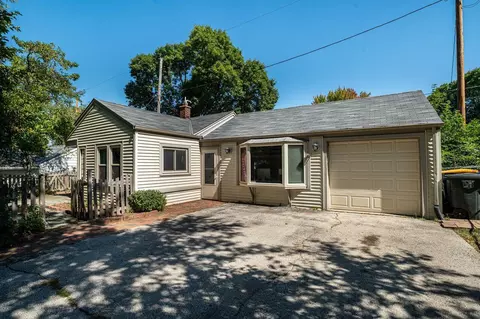744 N 115, Wauwatosa, WI 53226