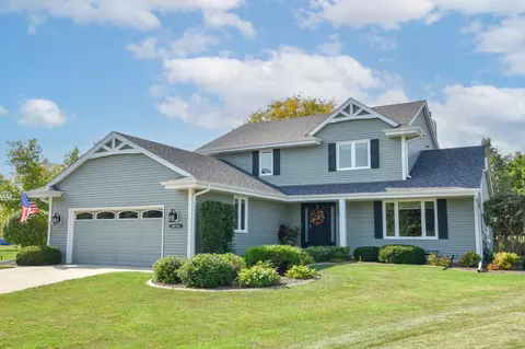 w155n7481 Pebble, Menomonee Falls, WI 53051