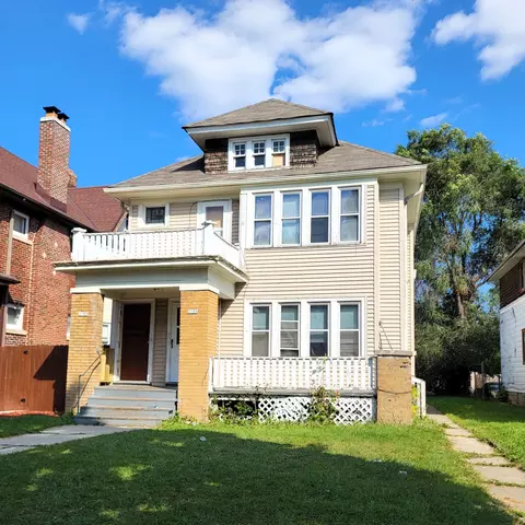 2506 N 50th #2508, Milwaukee, WI 53210