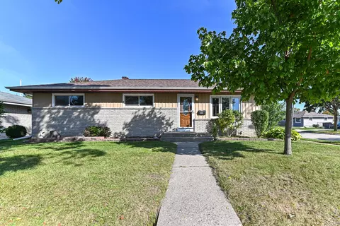 3614 E Kimberly, Cudahy, WI 53110