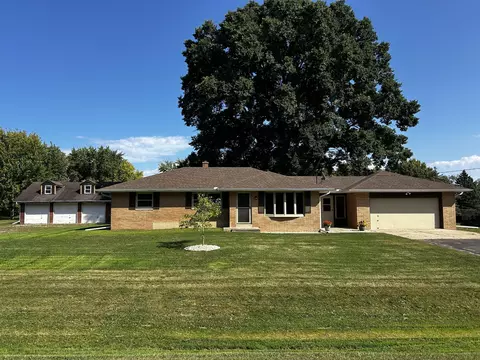 1342 43rd, Raymond, WI 53108