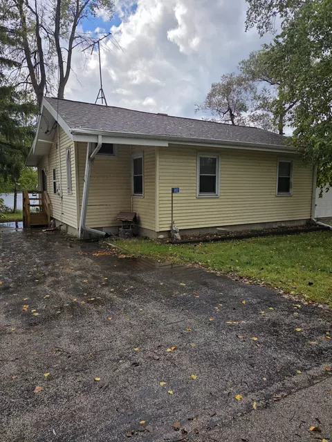w932 Birchwood Drive, Osceola, WI 53010