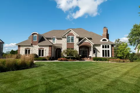 1702 E Juniper, Hartland, WI 53029
