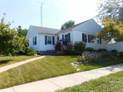4117 79th, Kenosha, WI 53142