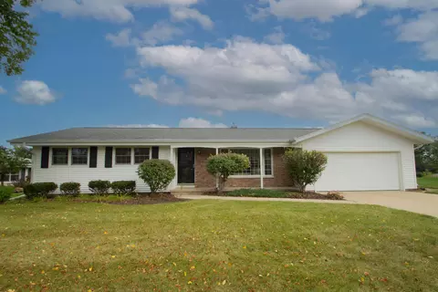 1217 Allermann, Watertown, WI 53094