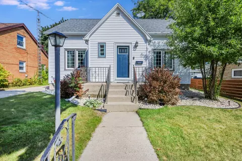 1510 Philippen, Manitowoc, WI 54220