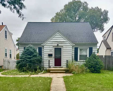 1115 S 115th, West Allis, WI 53214