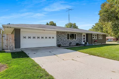 2735 33rd, Two Rivers, WI 54241