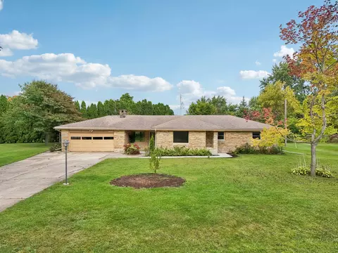 s76w15088 Roger, Muskego, WI 53150
