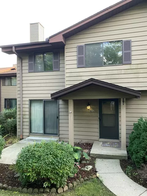 8052 W W Mnr, Milwaukee, WI 53223