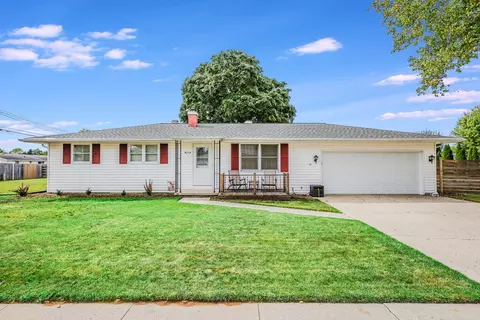 4214 Bellevue, Two Rivers, WI 54241