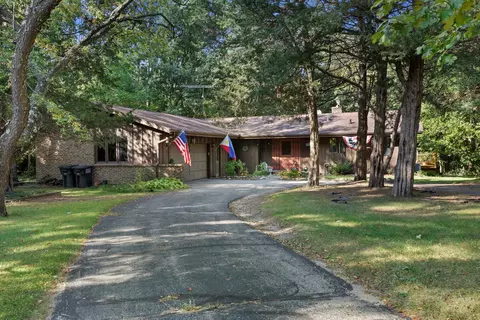 n9162 Woodridge Court, Troy, WI 53120