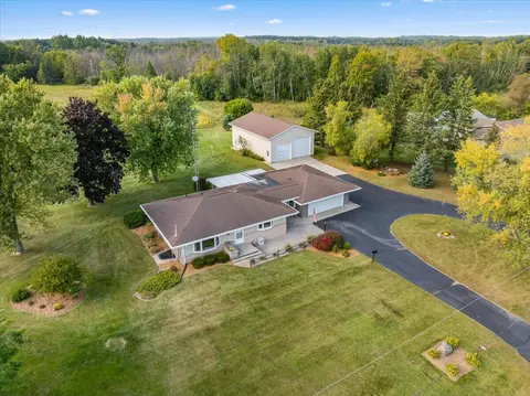 n850 County Road G, Auburn, WI 53010