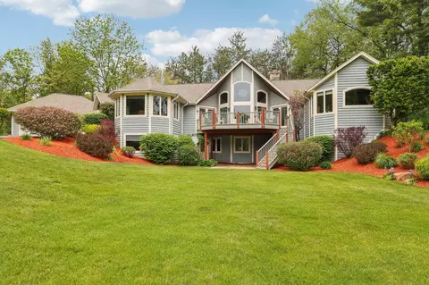 6430 Briarwood, Burlington, WI 53105