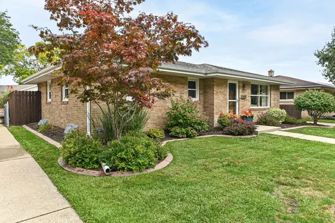 1208 Montclair, Racine, WI 53402