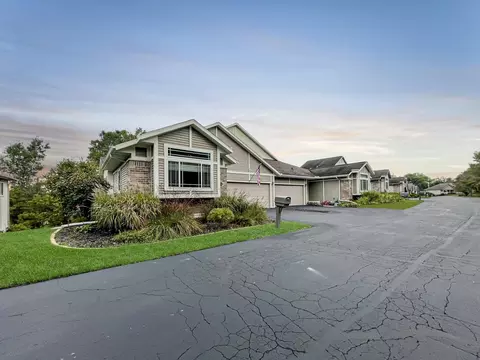 214 S S Hls #214, Plymouth, WI 53073