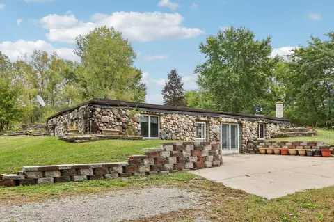 n1332 County Road E, Emmet, WI 53098