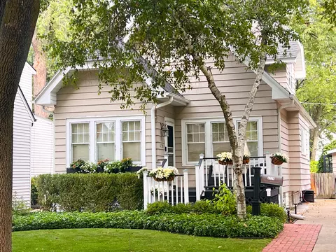 4728 N Berkeley, Whitefish Bay, WI 53211