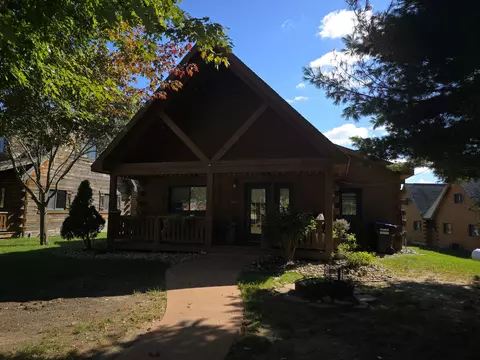 612 Sandy Bch, Warrens, WI 54666