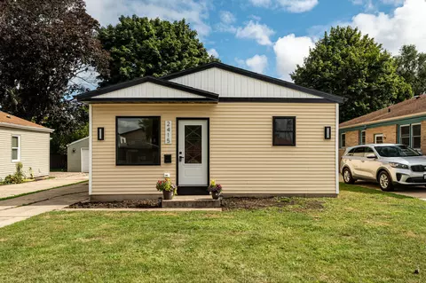 2415 Monroe, Racine, WI 53405