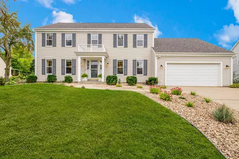2110 Springbrook, Waukesha, WI 53186