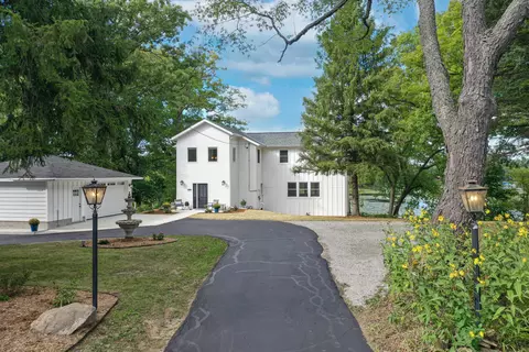 29032 Kramer, Waterford, WI 53185