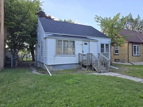 4715 N 42nd, Milwaukee, WI 53209