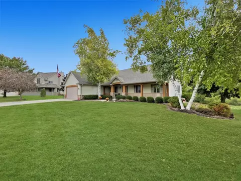 663 River Oaks, Sheboygan Falls, WI 53085