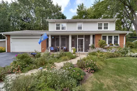 291 Robins, Burlington, WI 53105