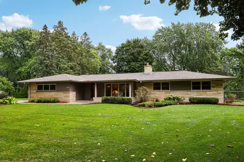 1820 Melody, Brookfield, WI 53005