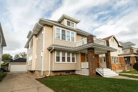 2149 N 60th, Wauwatosa, WI 53213